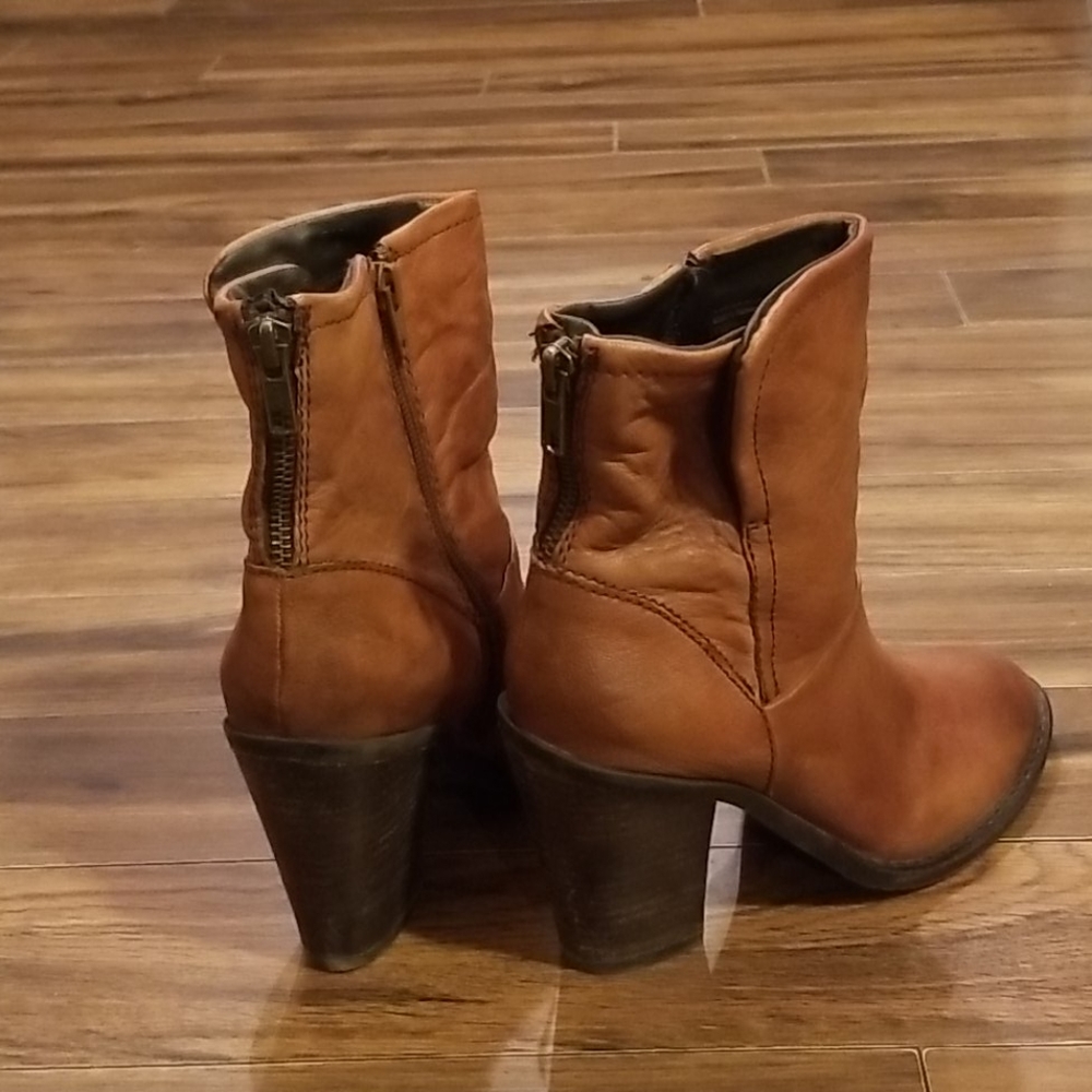 Boots - Picture 2 of 2